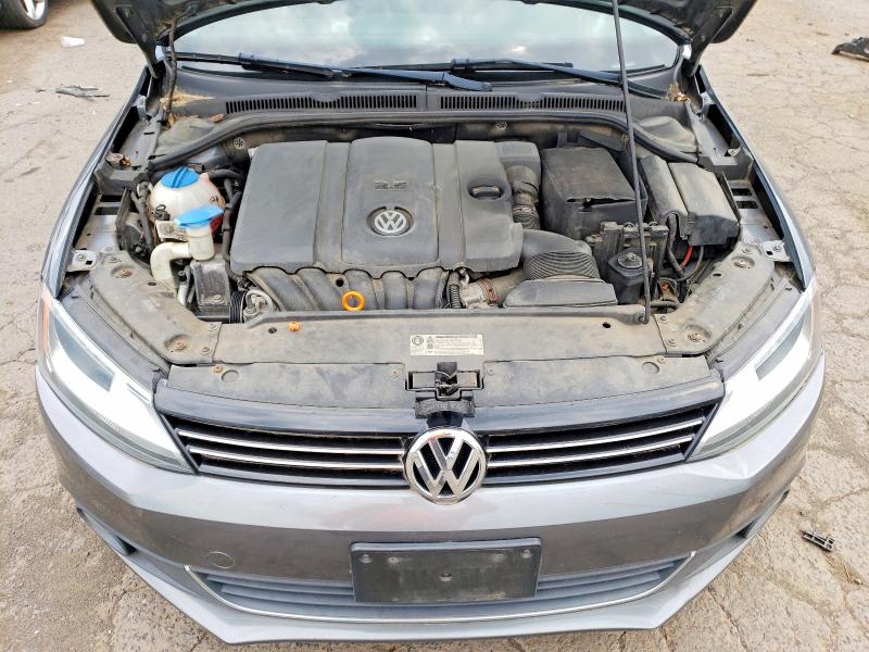 2011 Volkswagen Jetta მანქანა იყიდება აუქციონზე, vin: 3VWLZ7AJ4BM371226, აუქციონის ნომერი: 58550946
