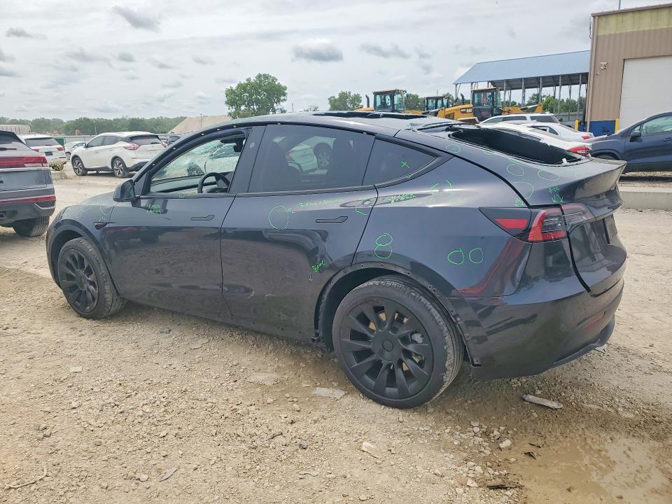 2024 Tesla Model Y მანქანა იყიდება აუქციონზე, vin: 7SAYGDEE0RF024973, აუქციონის ნომერი: 58602126