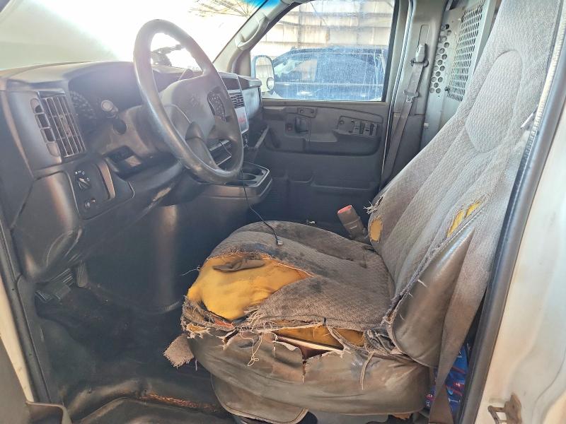 57189976 :رقم المزاد ، 1GCFG15XX51129950 vin ، 2005 Chevrolet Express G1500 مزاد بيع