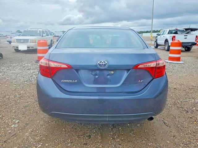 Продажа на аукционе авто 2019 Toyota Corolla, vin: 5YFBURHE1KP893323, номер лота: 57439236