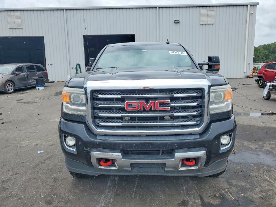 57585726 :رقم المزاد ، 1GT12TE87GF238918 vin ، 2016 Gmc Sierra مزاد بيع