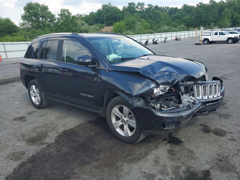 59252716 :رقم المزاد ، 1C4NJDEB7ED725440 vin ، 2014 Jeep Compass مزاد بيع