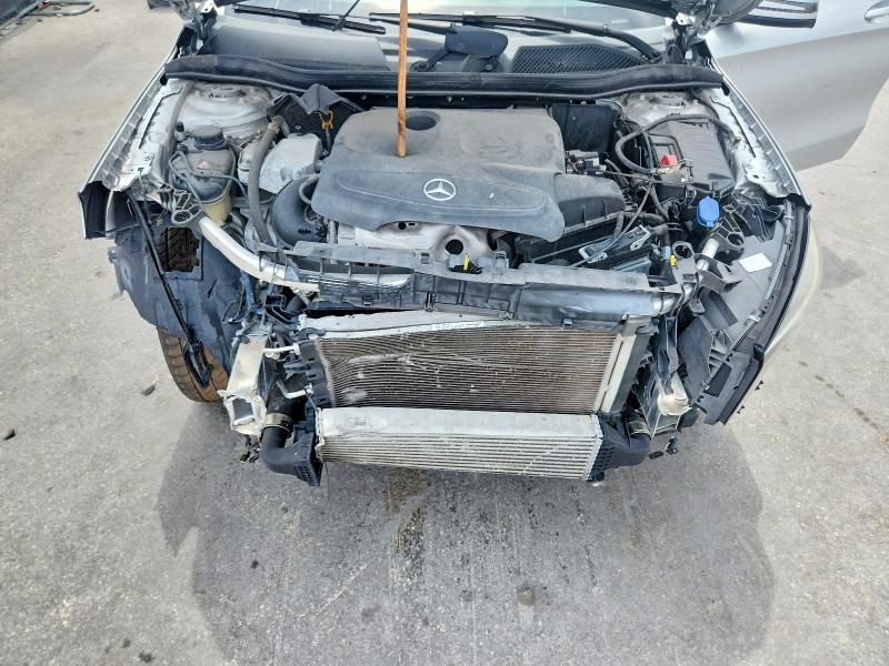 56624666 :رقم المزاد ، WDCTG4EB2JJ474323 vin ، 2018 Mercedes-benz Gla مزاد بيع