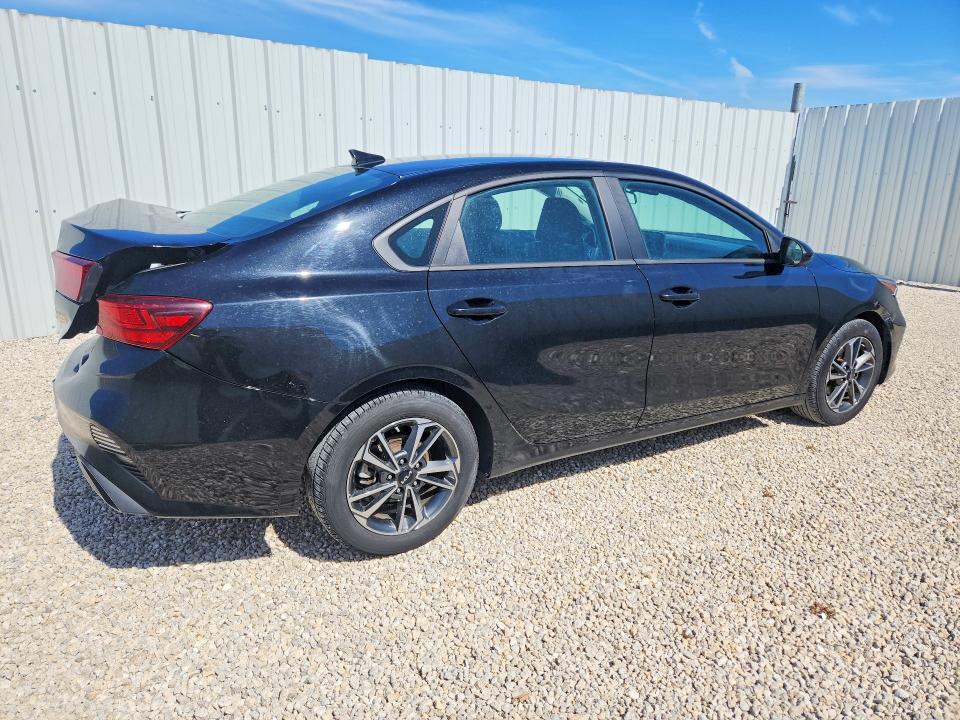 Продажа на аукционе авто 2024 Kia Forte, vin: 3KPF24AD4RE739969, номер лота: 56525286