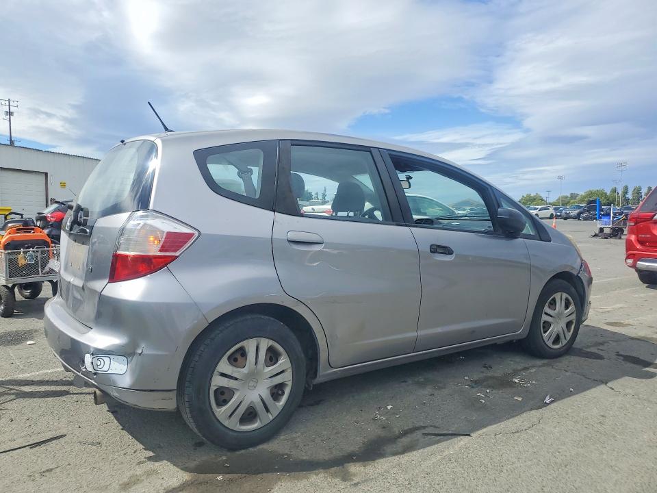 Продажа на аукционе авто 2010 Honda Fit, vin: JHMGE8H24AS026674, номер лота: 56886416