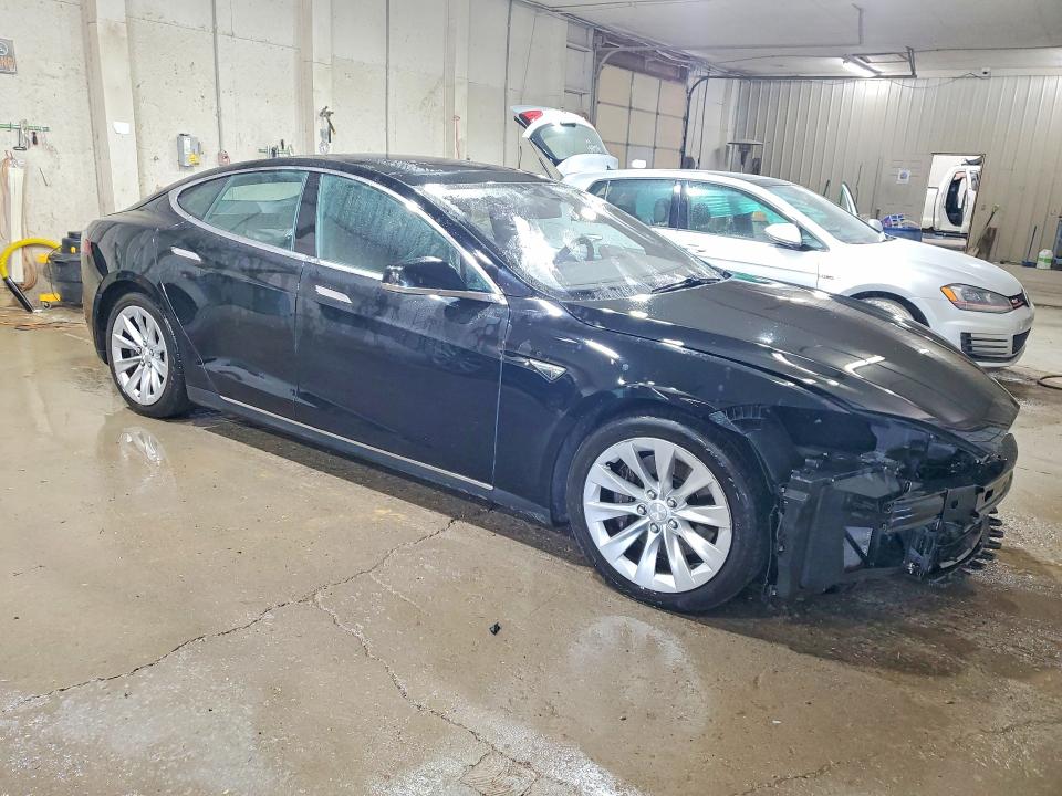 Продажа на аукционе авто 2016 Tesla Model S, vin: 5YJSA1E28GF134871, номер лота: 58069026