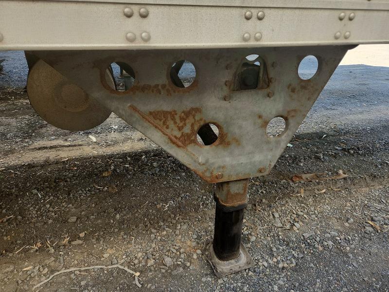 56496236 :رقم المزاد ، 1UYVS2480H6071902 vin ، 2017 Semi Trailer مزاد بيع