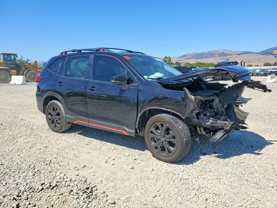 56184446 :رقم المزاد ، JF2SKALC9MH424090 vin ، 2021 Subaru Forester مزاد بيع