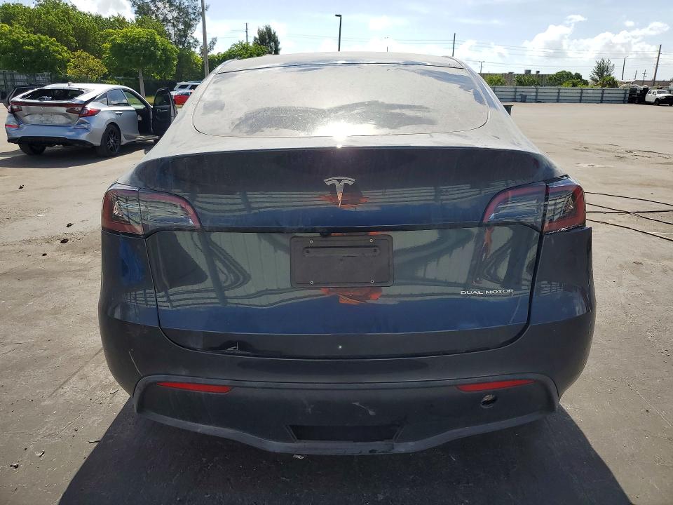 58187816 :رقم المزاد ، 7SAYGDEE5SA360332 vin ، 2025 Tesla Model Y مزاد بيع