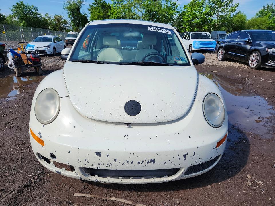 56499136 :رقم المزاد ، 3VWFG31C18M510461 vin ، 2008 Volkswagen New Beetle مزاد بيع