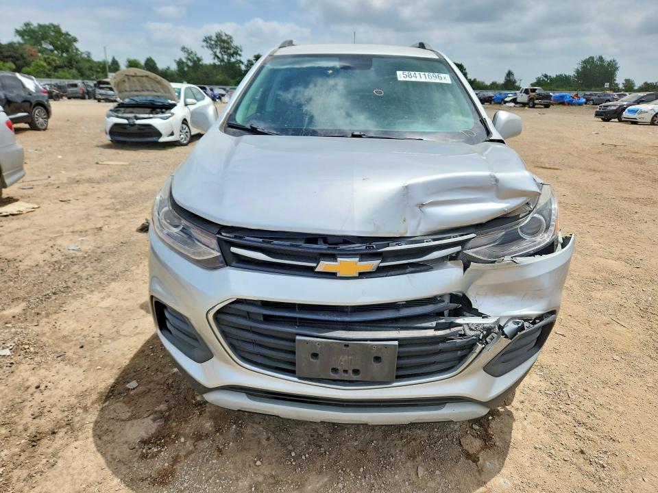 58411696 :رقم المزاد ، KL7CJPSB9JB580255 vin ، 2018 Chevrolet Trax مزاد بيع