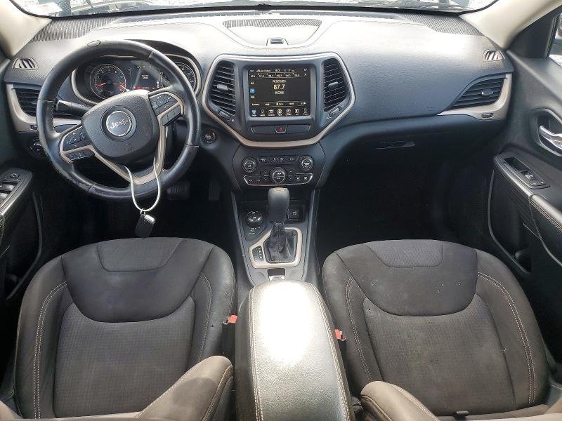 59053546 :رقم المزاد ، 1C4PJMCS5FW727950 vin ، 2015 Jeep Cherokee مزاد بيع