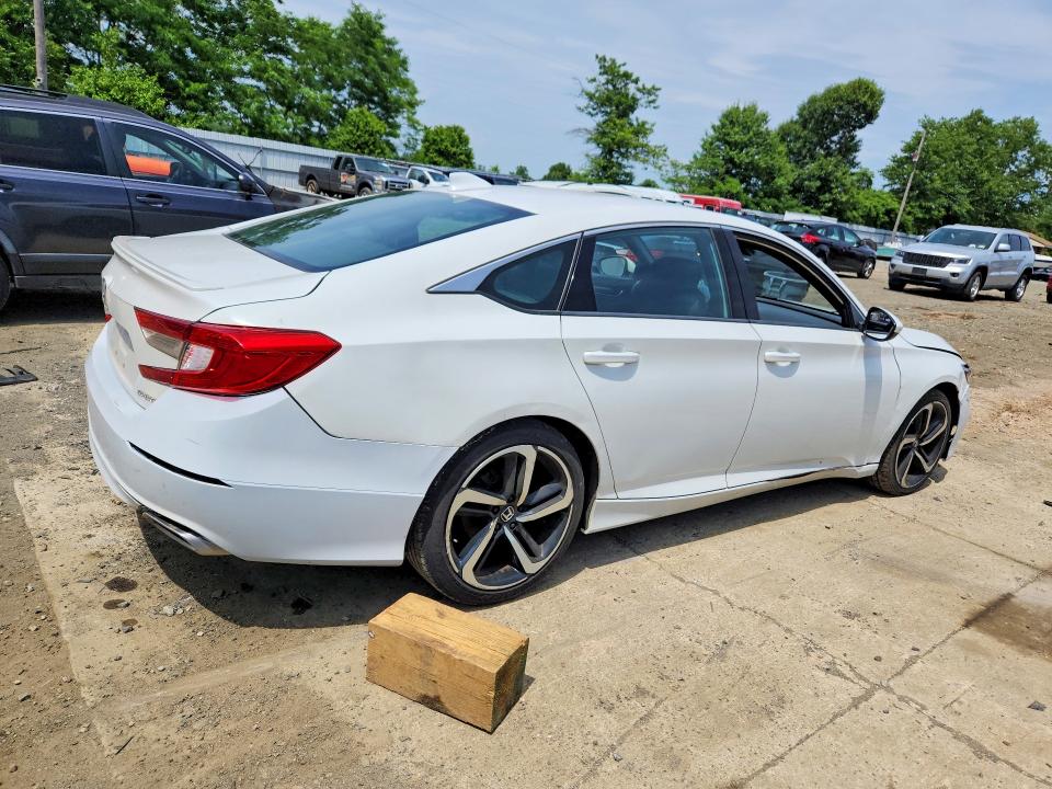 2018 Honda Accord მანქანა იყიდება აუქციონზე, vin: 1HGCV1F34JA267242, აუქციონის ნომერი: 57223426