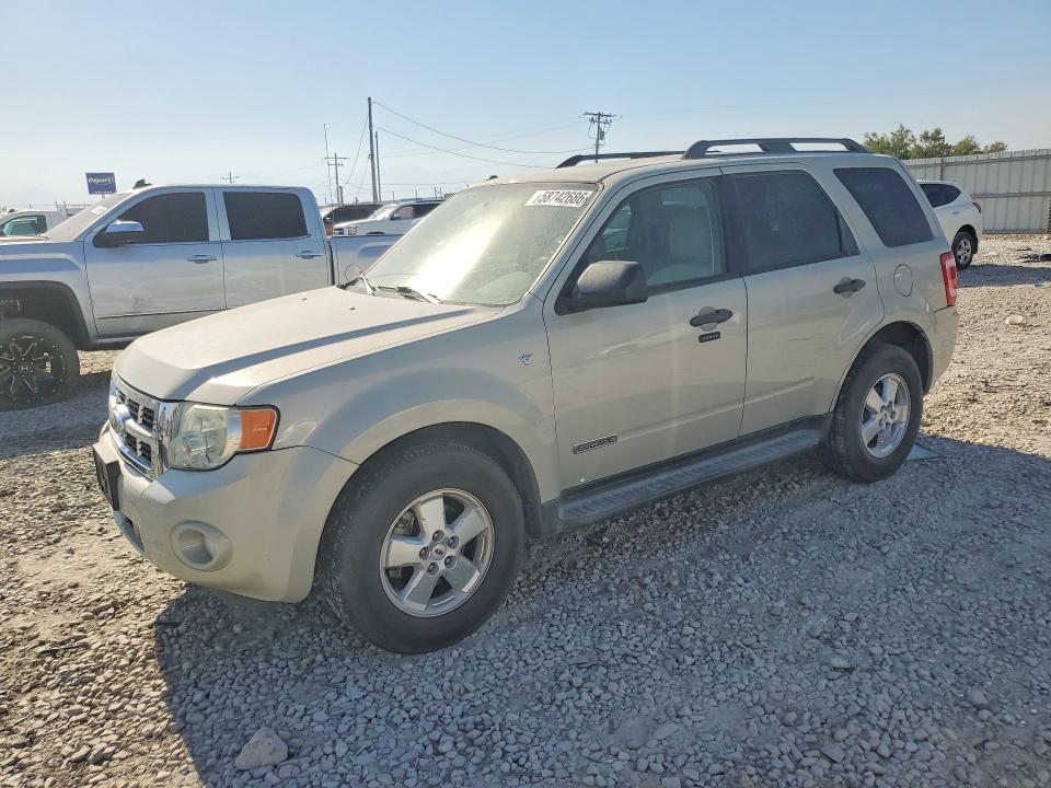 58742686 :رقم المزاد ، 1FMCU03148KA68254 vin ، 2008 Ford Escape مزاد بيع
