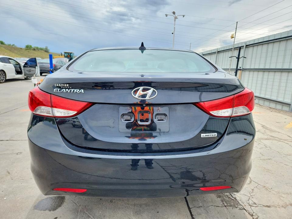 55904326 :رقم المزاد ، KMHDH4AE7DU989730 vin ، 2013 Hyundai Elantra مزاد بيع