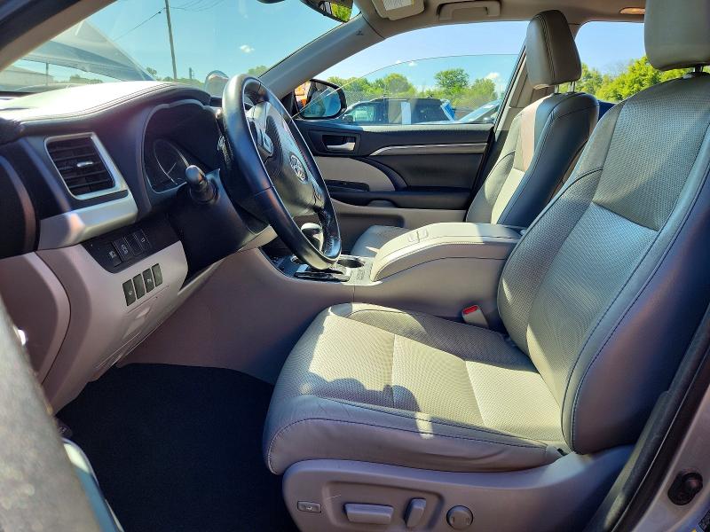 Продажа на аукционе авто 2017 Toyota Highlander, vin: 5TDDZRFH0HS428345, номер лота: 56716076