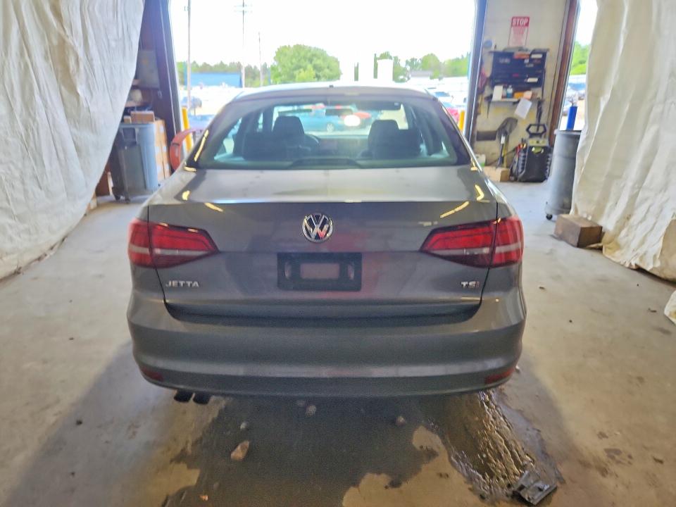 Продажа на аукционе авто 2017 Volkswagen Jetta, vin: 3VW167AJ9HM388662, номер лота: 56426566