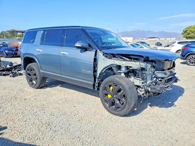 2023 Rivian R1s მანქანა იყიდება აუქციონზე, vin: 7PDSGABA9PN010077, აუქციონის ნომერი: 56540556