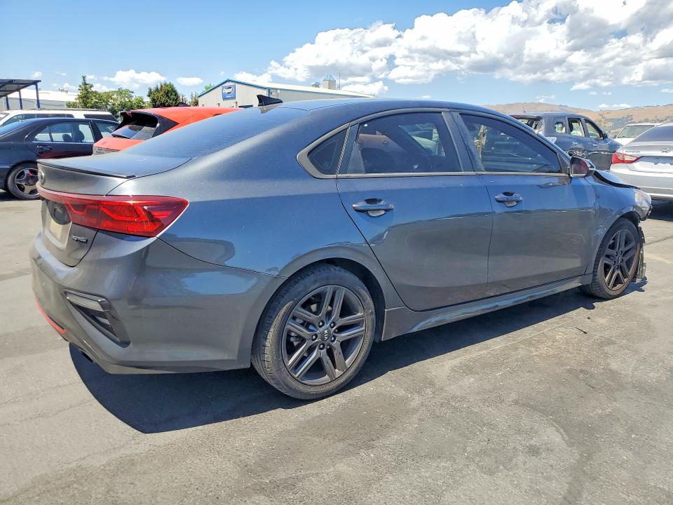 2020 Kia Forte მანქანა იყიდება აუქციონზე, vin: 3KPF34AD2LE228779, აუქციონის ნომერი: 59550416