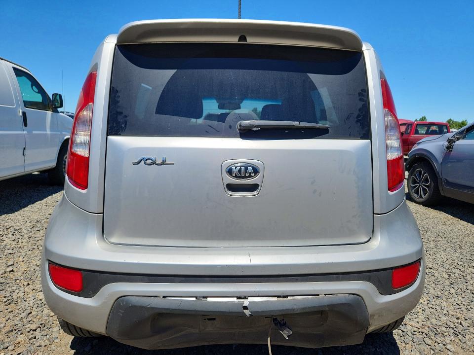 2013 Kia Soul მანქანა იყიდება აუქციონზე, vin: KNDJT2A69D7627125, აუქციონის ნომერი: 55061306
