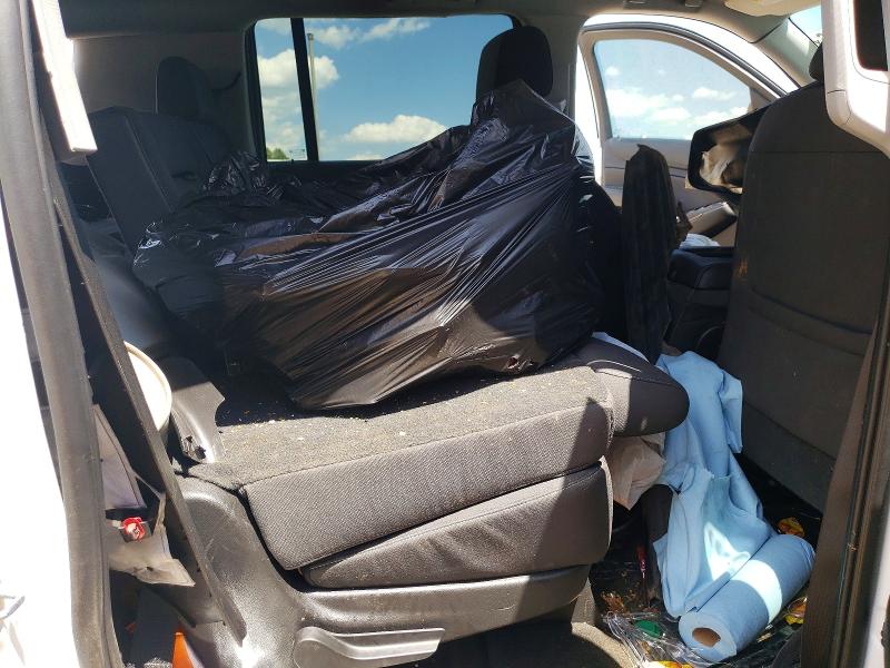 Aukcja sprzedaży 2018 Chevrolet Suburban, vin: 1GNSCGEC1JR396858, numer aukcji: 57384736