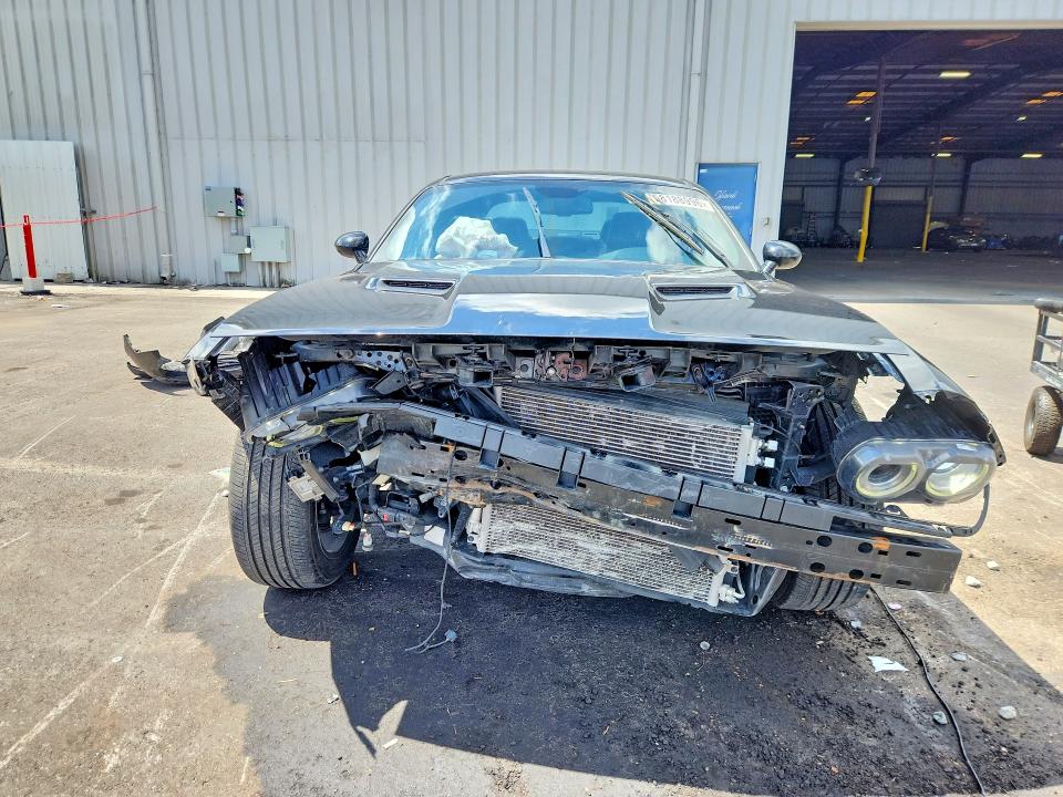 58188996 :رقم المزاد ، 2C3CDZAGXKH623209 vin ، 2019 Dodge Challenger مزاد بيع