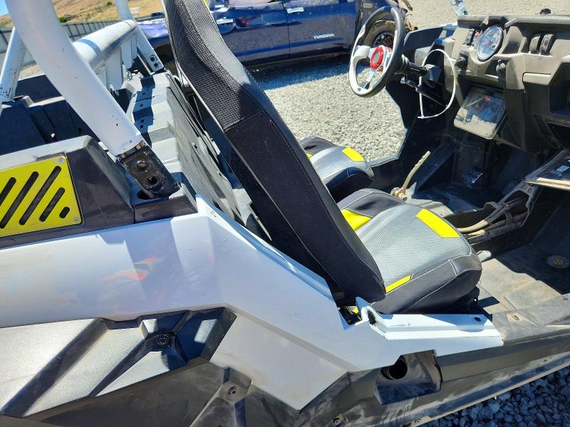 58405546 :رقم المزاد ، 3NSVDE996JF402874 vin ، 2018 Polaris Rzr مزاد بيع