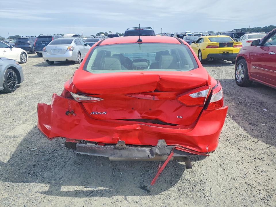 2013 Ford Focus მანქანა იყიდება აუქციონზე, vin: 1FADP3F28DL124423, აუქციონის ნომერი: 56472286