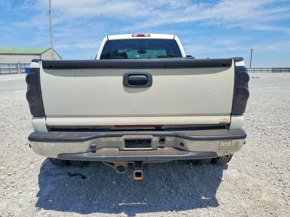 55765816 :رقم المزاد ، 1GCJK33194F134027 vin ، 2004 Chevrolet Silverado مزاد بيع