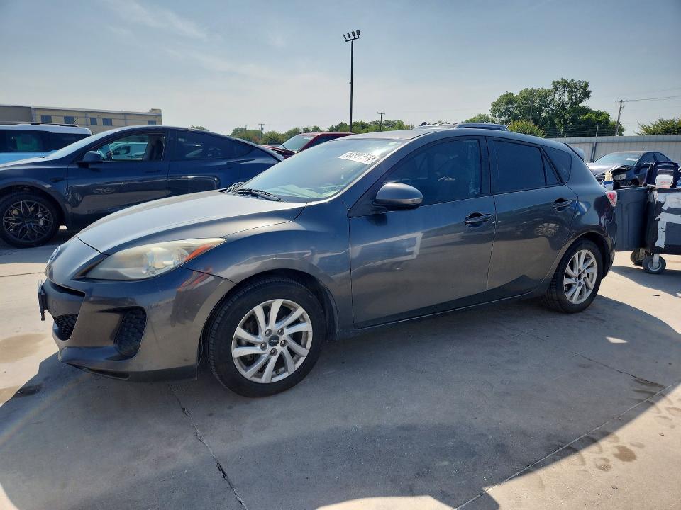 58394976 :رقم المزاد ، JM1BL1M75C1658716 vin ، 2012 Mazda 3 مزاد بيع