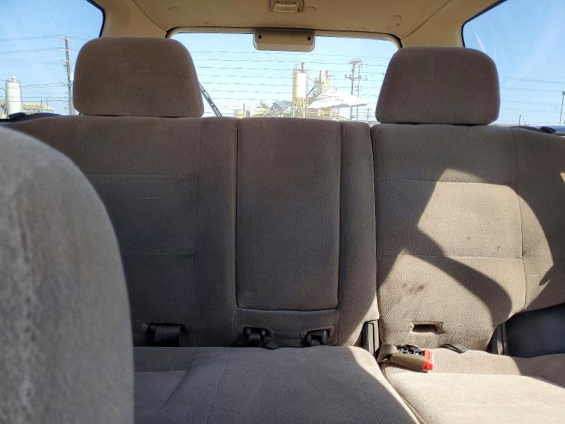 58240756 :رقم المزاد ، JA4LS31H9YP055508 vin ، 2000 Mitsubishi Montero مزاد بيع