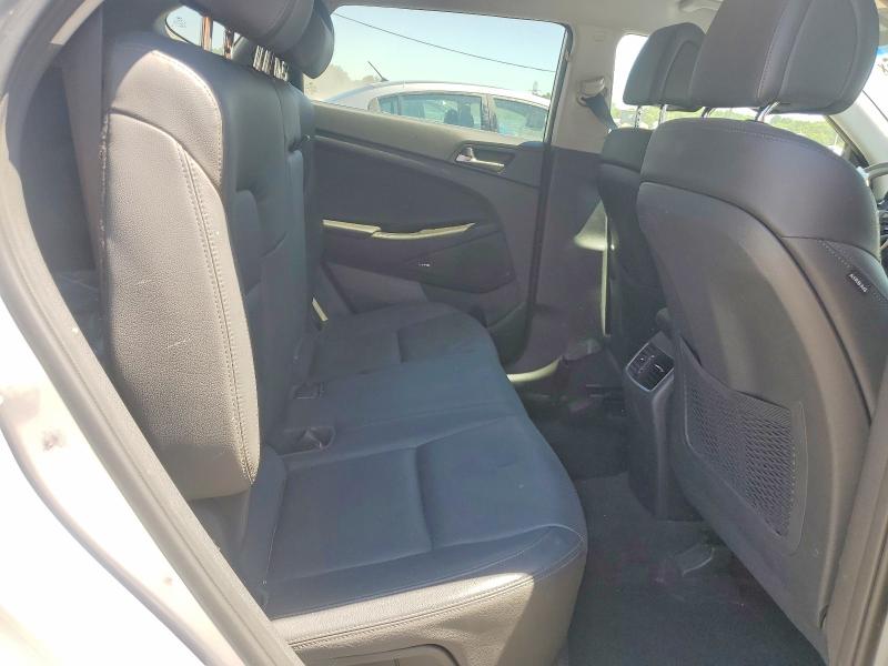 2018 Hyundai Tucson მანქანა იყიდება აუქციონზე, vin: KM8J3CA28JU832527, აუქციონის ნომერი: 55742086