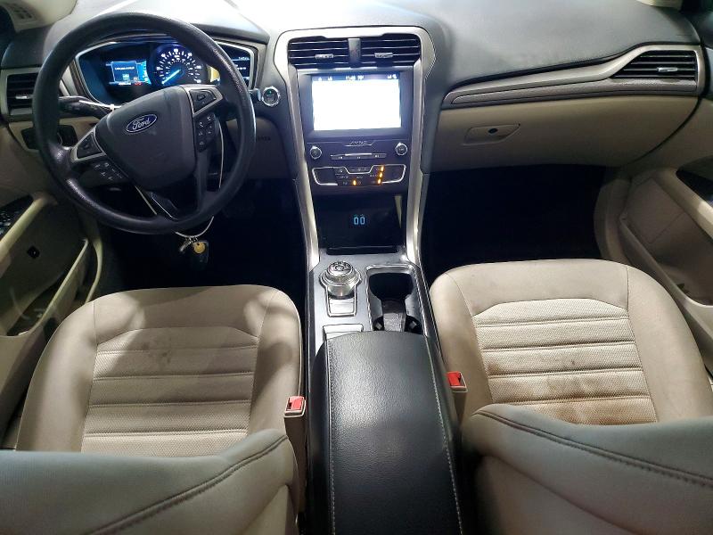 58414316 :رقم المزاد ، 3FA6P0LU7KR165119 vin ، 2019 Ford Fusion مزاد بيع