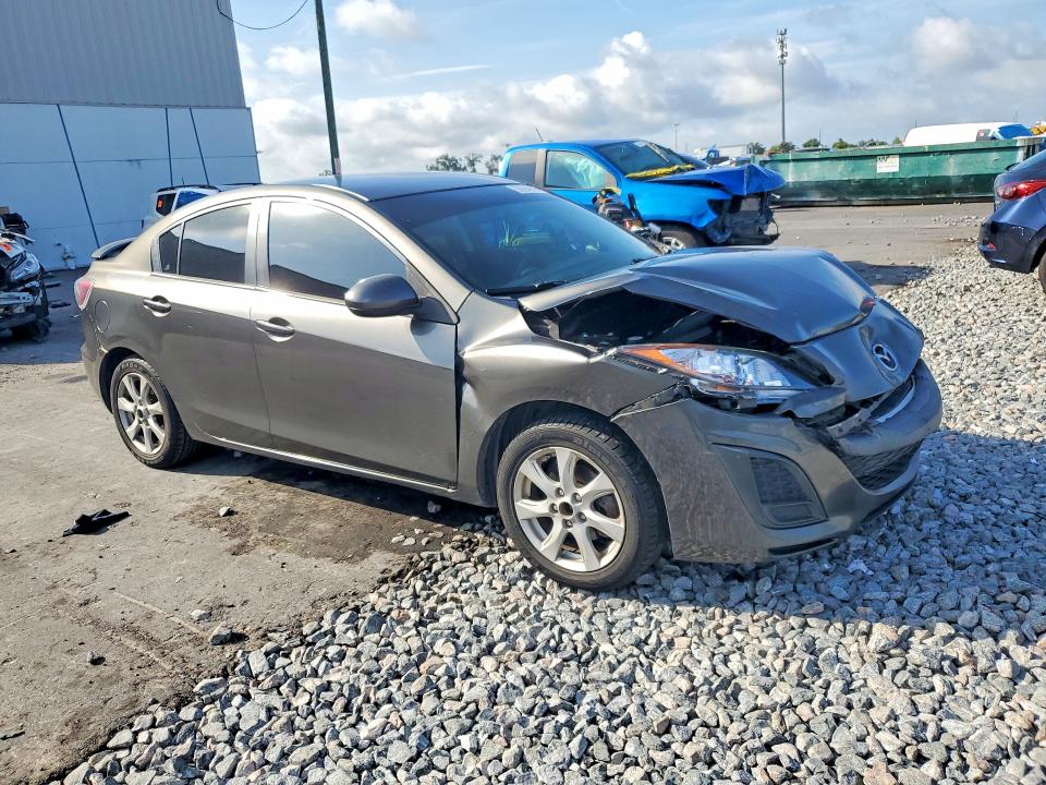 55994076 :رقم المزاد ، JM1BL1VF7B1442810 vin ، 2011 Mazda 3 مزاد بيع