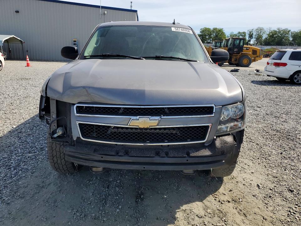 58746956 :رقم المزاد ، 1GNFC13C77J390880 vin ، 2007 Chevrolet Tahoe مزاد بيع