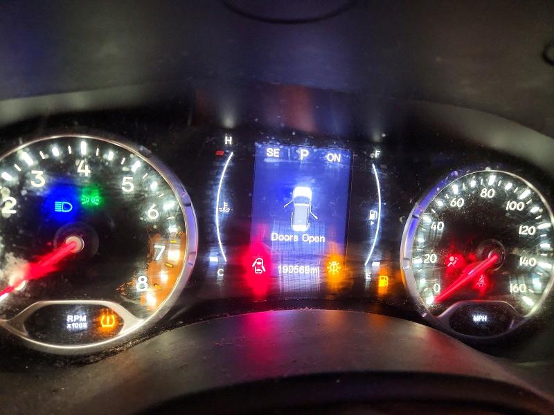 58129306 :رقم المزاد ، ZACCJBBB8HPE81710 vin ، 2017 Jeep Renegade مزاد بيع