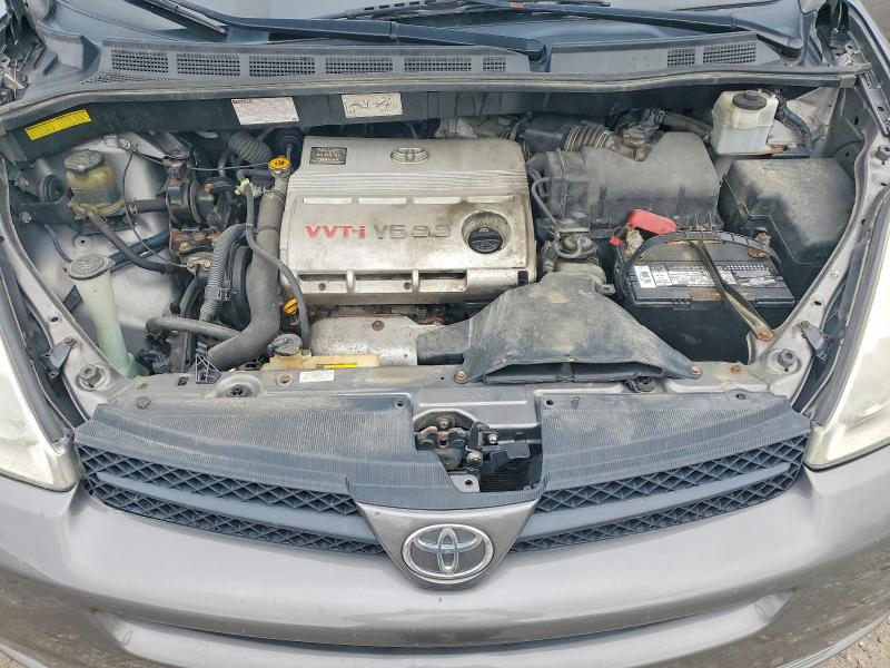 Продажа на аукционе авто 2005 Toyota Sienna, vin: 5TDZA22C95S267312, номер лота: 58122016