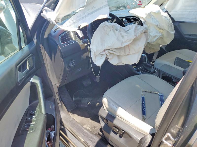 57786926 :رقم المزاد ، 3VV2B7AX5KM142031 vin ، 2019 Volkswagen Tiguan مزاد بيع