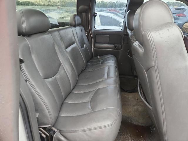 2004 Chevrolet Silverado მანქანა იყიდება აუქციონზე, vin: 2GCEK19T641199147, აუქციონის ნომერი: 57472396