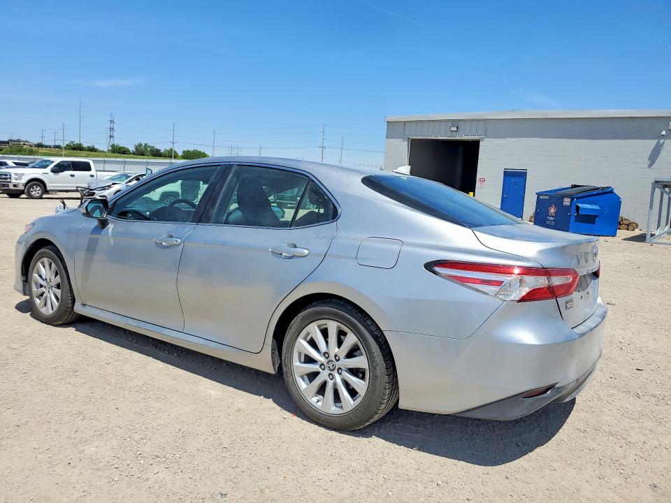 2019 Toyota Camry მანქანა იყიდება აუქციონზე, vin: 4T1B11HK2KU790698, აუქციონის ნომერი: 55642176