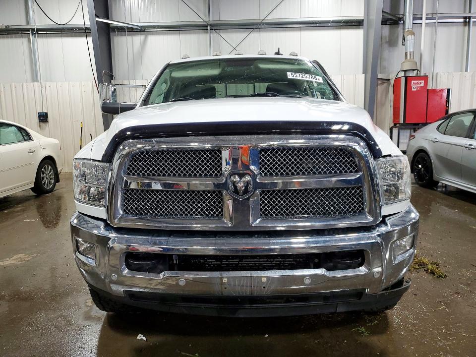 55725786 :رقم المزاد ، 3C6UR5DL0JG128011 vin ، 2018 Ram 2500 مزاد بيع