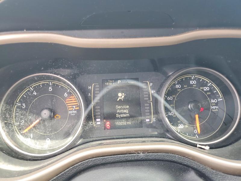 Продаж на аукціоні авто 2018 Jeep Cherokee, vin: 1C4PJLCB5JD533885, номер лоту: 57128666