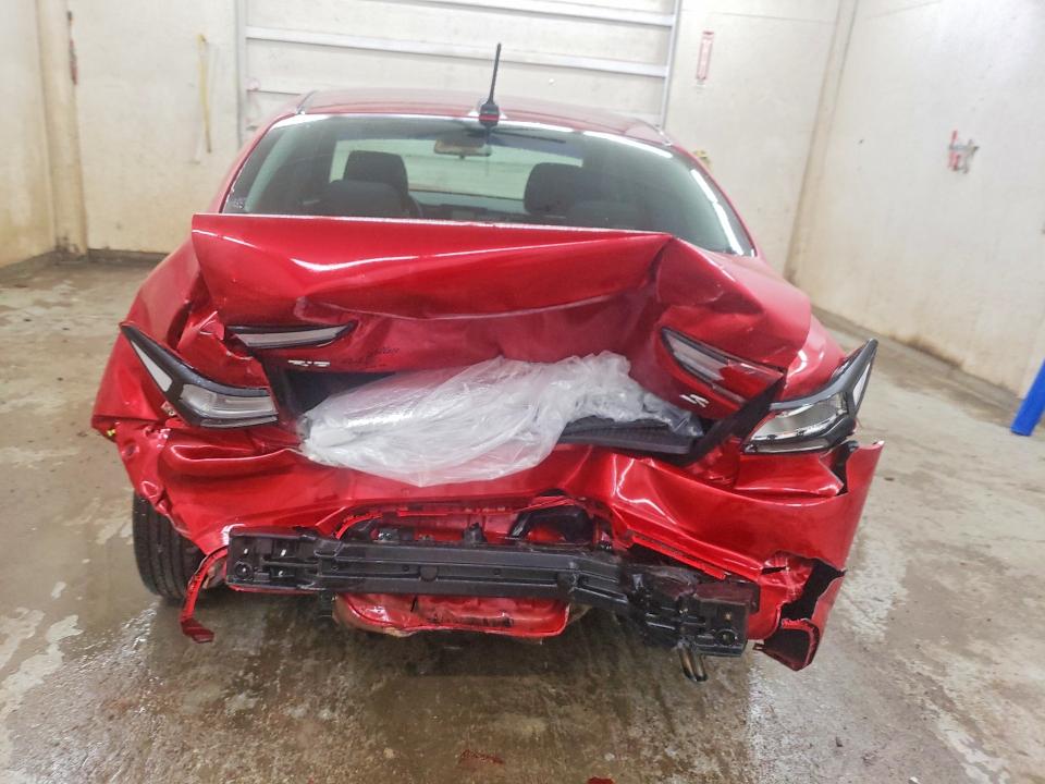 2018 Kia Rio მანქანა იყიდება აუქციონზე, vin: 3KPA24AB7JE060372, აუქციონის ნომერი: 56681116