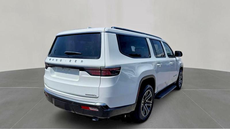 Продажа на аукционе авто 2023 Jeep Wagoneer, vin: 1C4SJSBP9PS557564, номер лота: 56881166