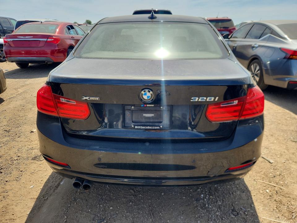 55955036 :رقم المزاد ، WBA3B3C56DF541263 vin ، 2013 Bmw 328 مزاد بيع