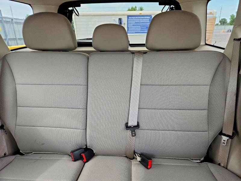 58480356 :رقم المزاد ، 1FMCU0D70BKB20568 vin ، 2011 Ford Escape مزاد بيع