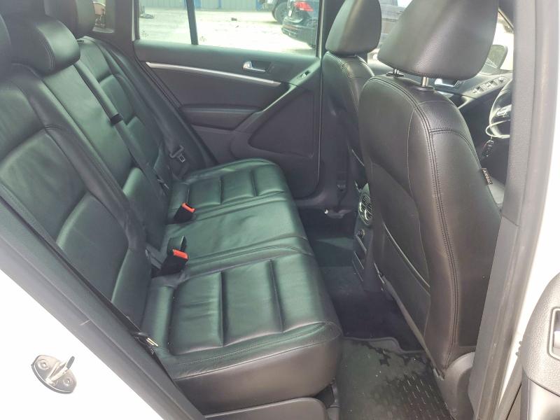 Продажа на аукционе авто 2014 Volkswagen Tiguan, vin: WVGBV3AX5EW026066, номер лота: 56831306