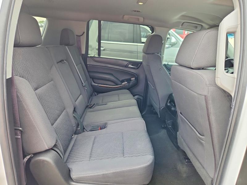 Продажа на аукционе авто 2017 Chevrolet Suburban, vin: 1GNSKGKC3HR342849, номер лота: 57242576