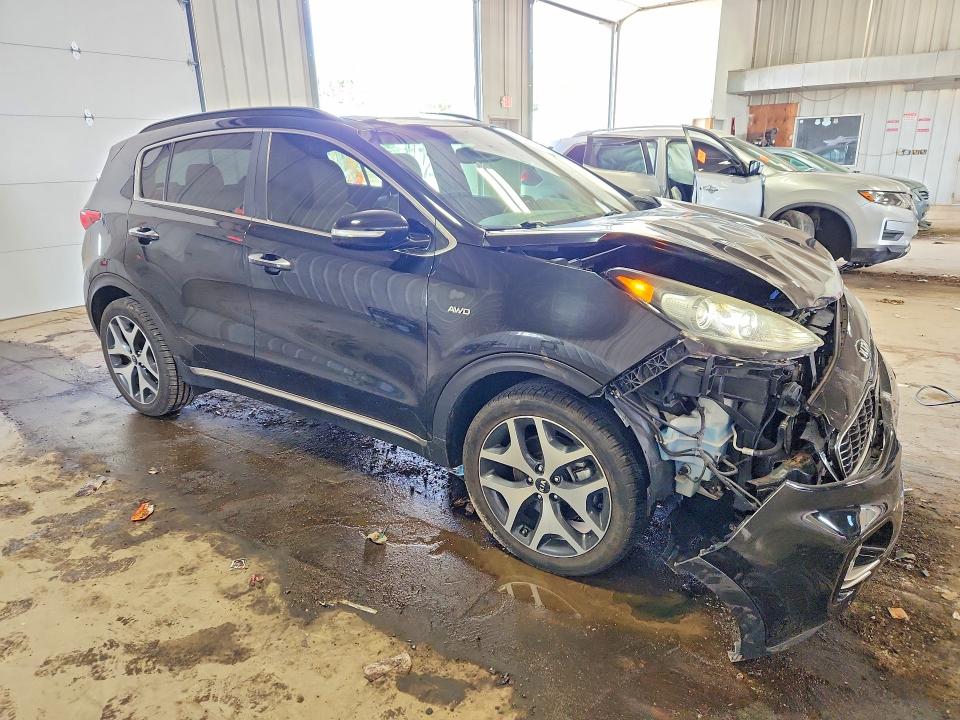 Продаж на аукціоні авто 2018 Kia Sportage, vin: KNDPRCA61J7417256, номер лоту: 57844056