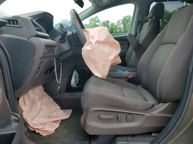 57357486 :رقم المزاد ، 5FNRL6H50JB072479 vin ، 2018 Honda Odyssey مزاد بيع
